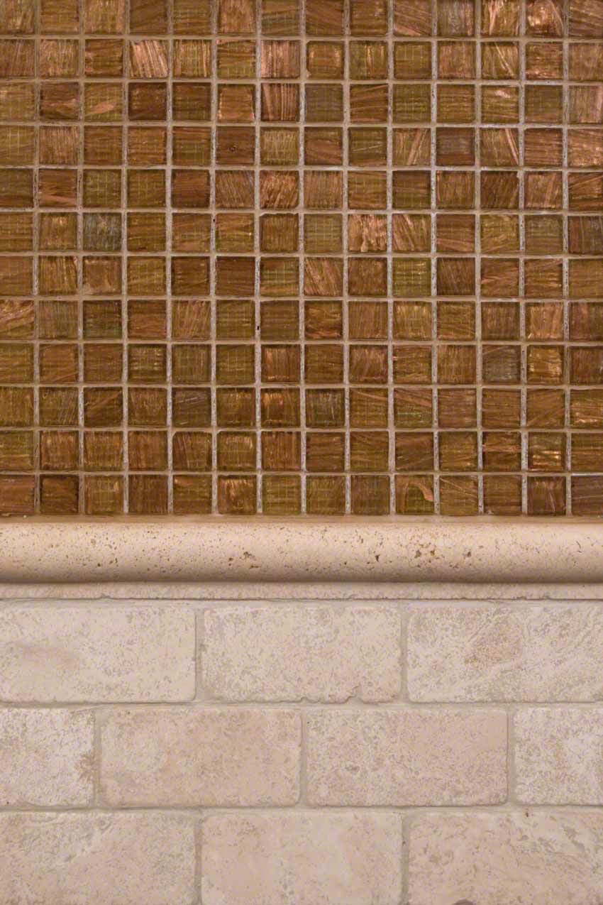 Durango Travertine And Light Brown Iridescent Glass